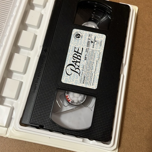 Babe Movie VHS Bundle - Picture 3 of 4